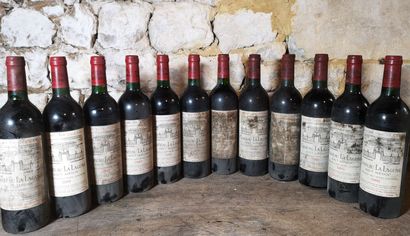 12 bottles Château LA LAGUNE - 3ème Gcc Haut...