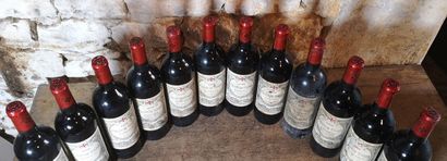 12 bottles Château GAZIN - Pomerol 2006 Stained...