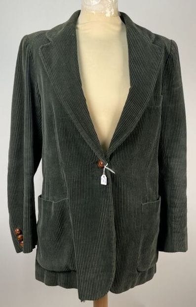 Set of two woollen outfits VALENTINO (T.12)...
