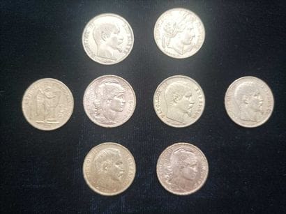 8 pieces 20 Francs gold 
(Worn, rubbed)

Selling...