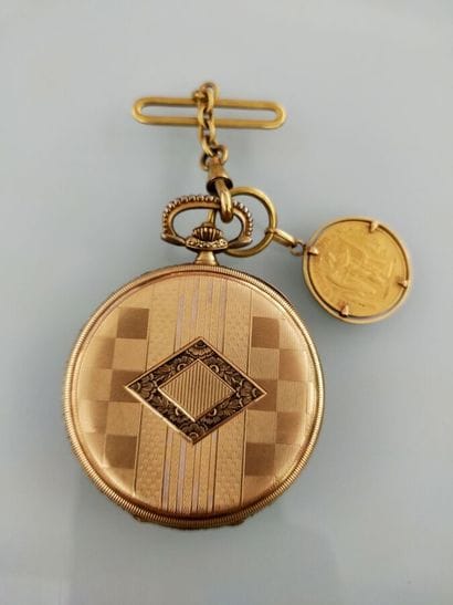 Pocket watch in 18k gold, with small vest...