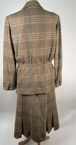 Set of two woollen outfits VALENTINO (T.12)...