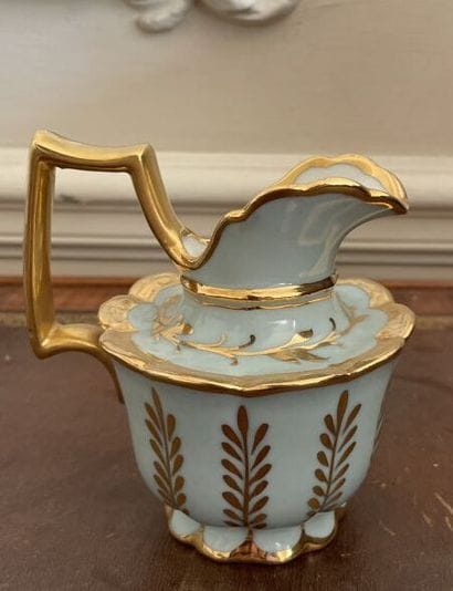 Limoges, porcelain cabaret with green background...