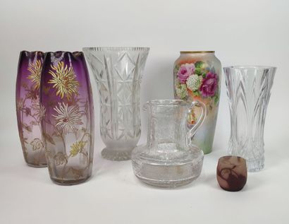 Set of seven vases (porcelain, glass, crystal)...