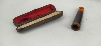 Cigarette and cigar holder set
Various s...