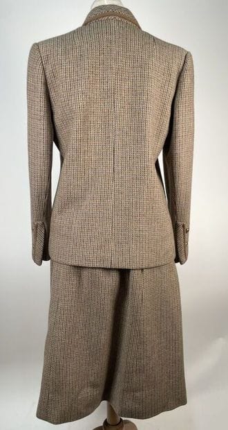 Set of two woollen outfits VALENTINO (T.12)...