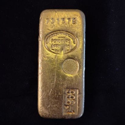 Gold ingot 996.1 gr number: 731572
worn rubbed
without...