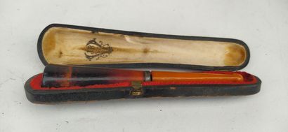 Cigarette and cigar holder set
Various s...