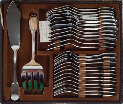 Set of metal and silver-plated flatware
A...