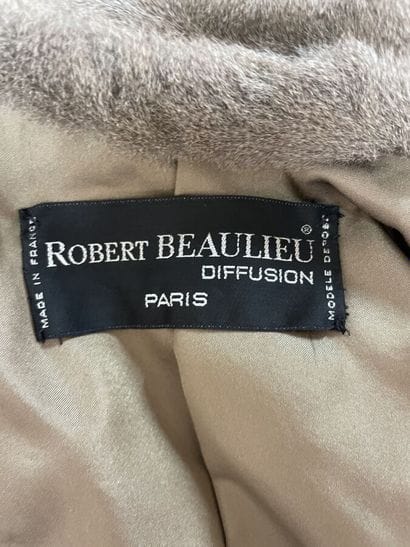Set of three fur coats
Tears

