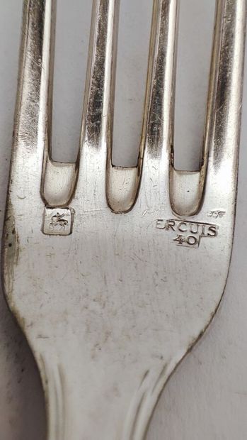 ERCUIS
Set of silver-plated tableware including...