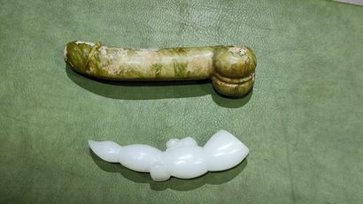 Set of 2 phallic-shaped hard stones
Height...