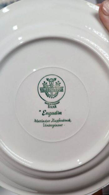 VILLEROY & BOCH
Earthenware service set with...