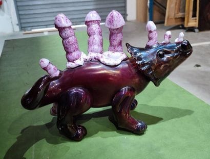Set of 2 phallic-shaped hard stones
Height...