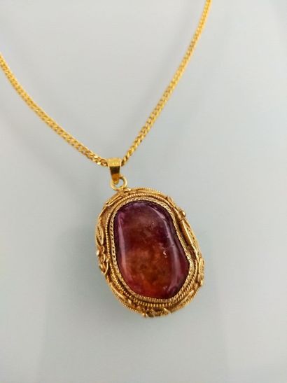 18k yellow gold filigree pendant set with...