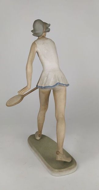 [tennis] Lot :
- glazed terracotta tennis...