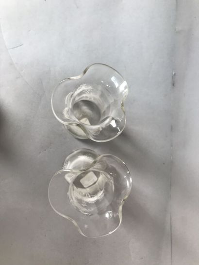 [tennis] Lot
- Two glass soliflores with...