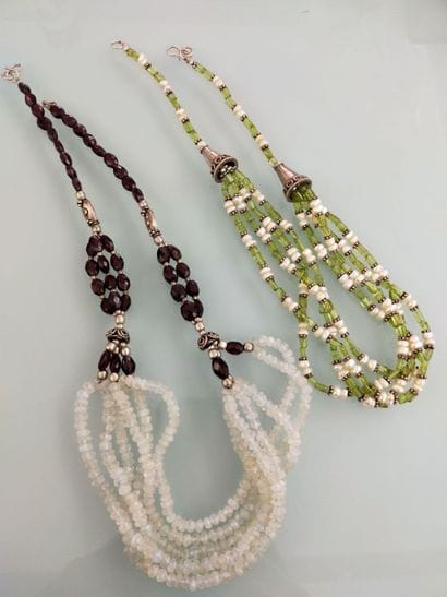 Set of two moonstone and garnet necklace...