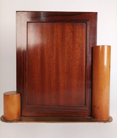 Wood and metal frame 
Art Deco style
Height...