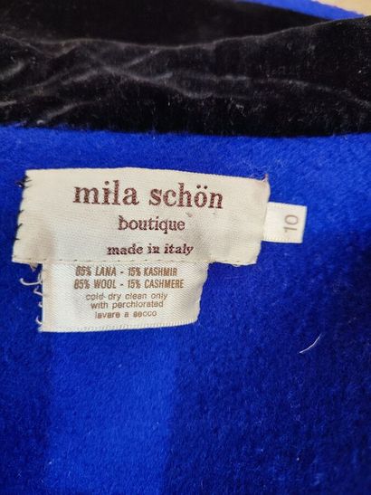 MILA SCHON DUE, Italy
Purple felt ensemble...