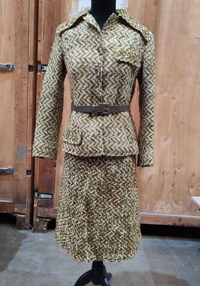 CARVEN
Outfit in beige, brown and green wool,...