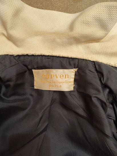 CARVEN
Outfit in navy blue felt with short...