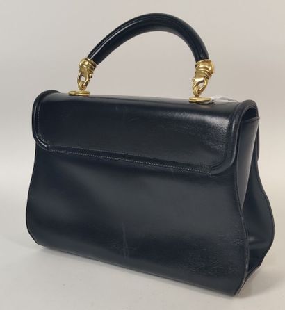 BARRY KIESELSTEIN-CORD
Smooth black leather...