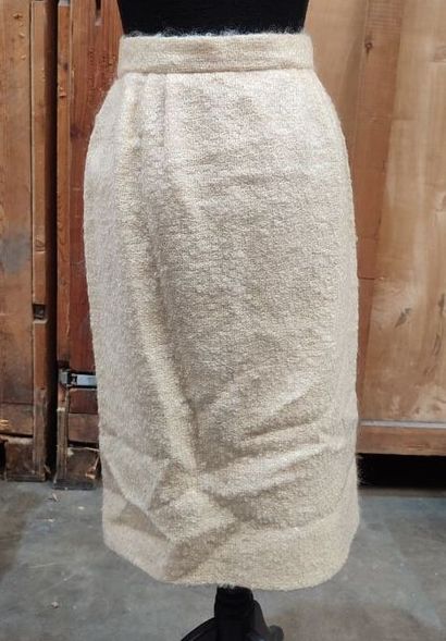 CARVEN
Outfit in cream and gold trim with...