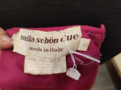 MILA SCHON DUE, Italy
Long-sleeved midi-length...