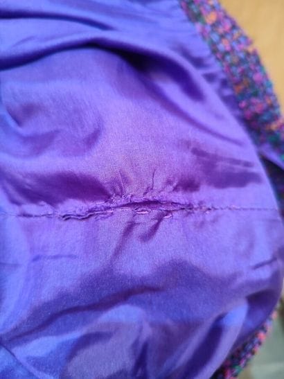 CARVEN
Outfit in purple fabric with jacket...