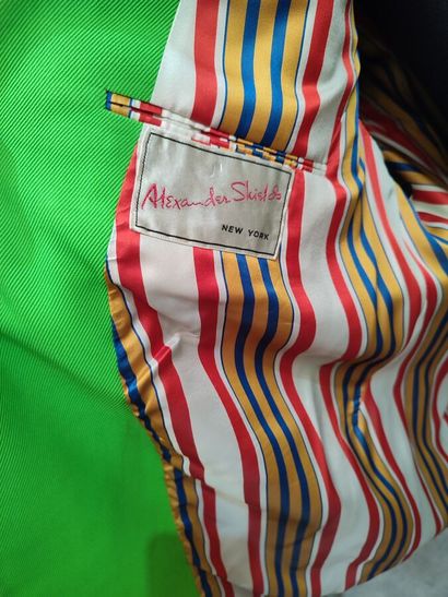 Set of coats including: 
- AQUASCUTUM check...