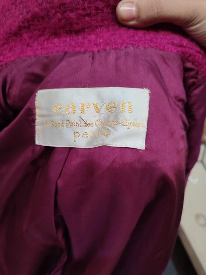 CARVEN
Mid-length coat in fuchsia wool
(wears)

Size...