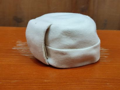 CARVEN
Set of four wool or felt hats
(wear...