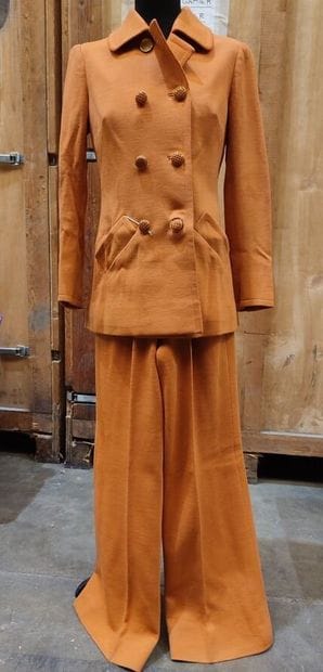 CARVEN
Outfit in terracotta fabric with double-breasted...