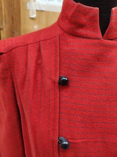 CARVEN
Outfit in red felt with fine black...