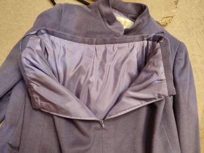 CARVEN
Outfit in parma felt with jacket and...