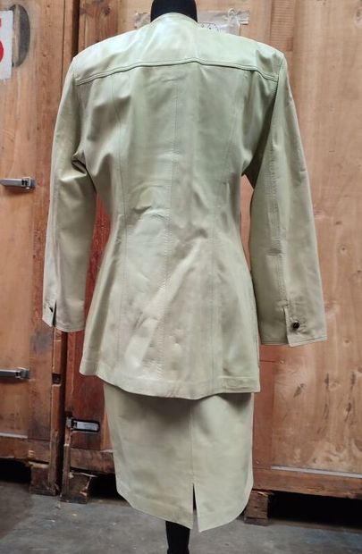 LOEWE
Pale green leather ensemble with single-breasted...