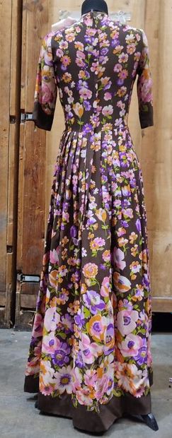 CARVEN
Silk long dress with floral motif...