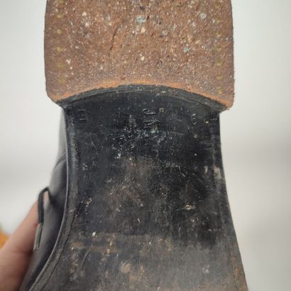 J.M. WESTON
Set of 3 pairs of moccasins and...