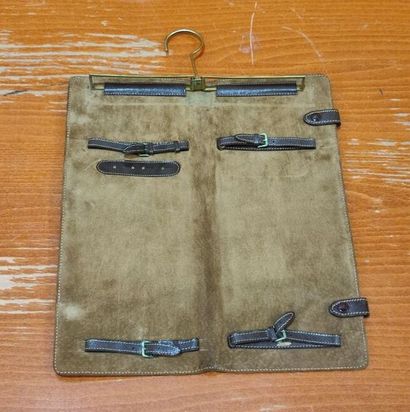 GUCCI
Leather and leatherette travel tie-holder
Marked...