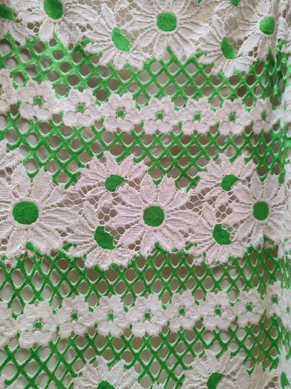 MADEMOISELLLE CARVEN
Green and white floral...