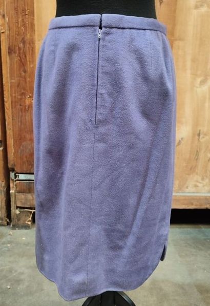 CARVEN
Outfit in parma felt with jacket and...