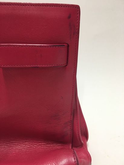 SAINT LAURENT 
Pink leather bag
Height 23;...