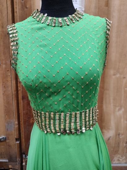 Mademoiselle CARVEN
Sleeveless long dress...