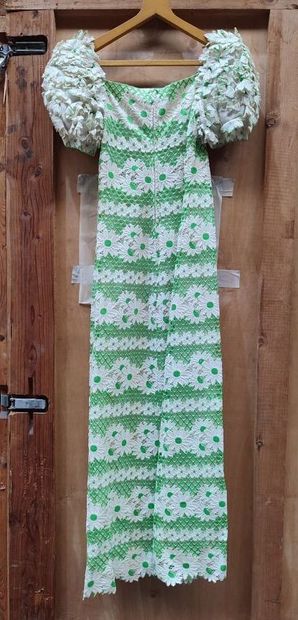 MADEMOISELLLE CARVEN
Green and white floral...