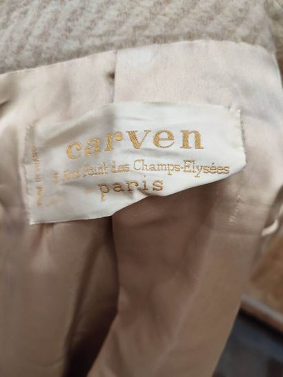CARVEN
White and cream wool coat and fur...