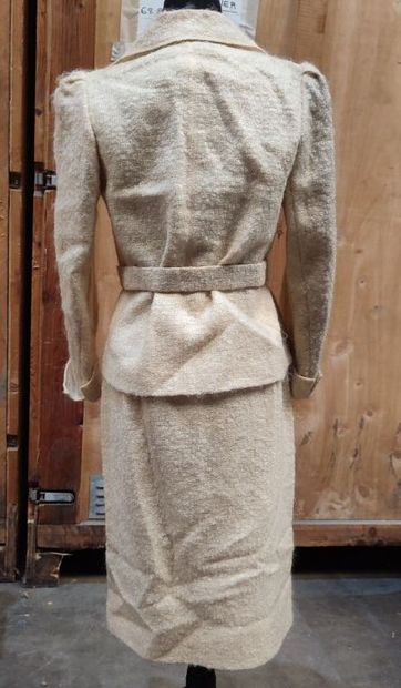 CARVEN
Outfit in cream and gold trim with...