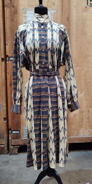 Set of three ALEXANDER SHIELDS polyester...