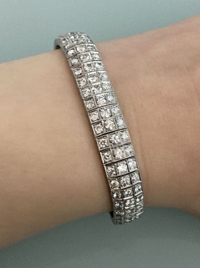 Bracelet articulé en platine 850 millièmes...