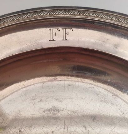 Round dish in 950-thousandths silver, the...